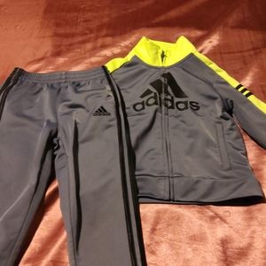 Adidas baby jogging set